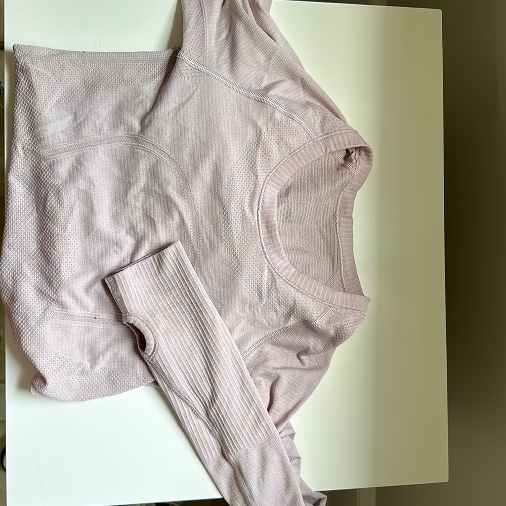 Lulu Long Sleeve - Picture 2 of 3
